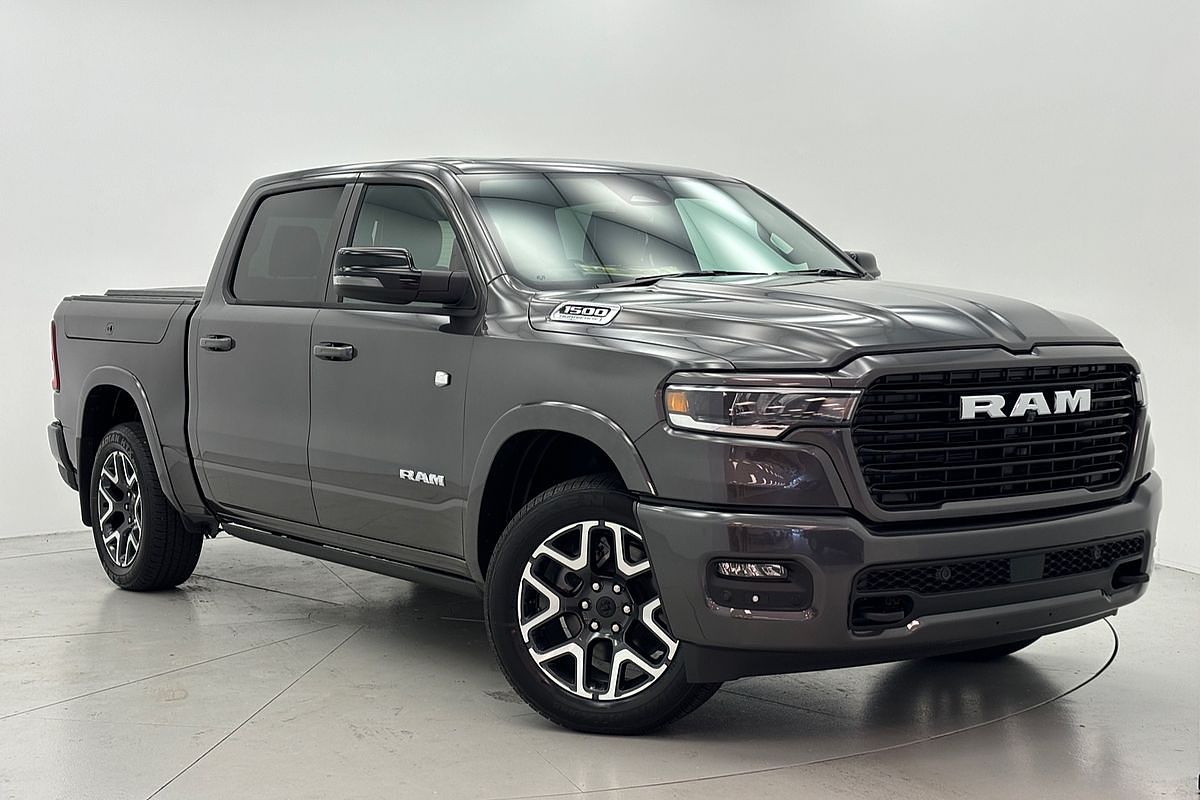 2026 RAM 1500 Laramie Sport Hurricane SO RamBox DT 4X4 SWB