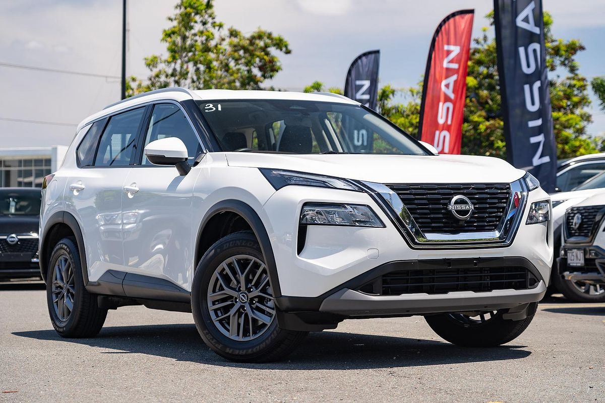 2025 Nissan X-TRAIL ST T33