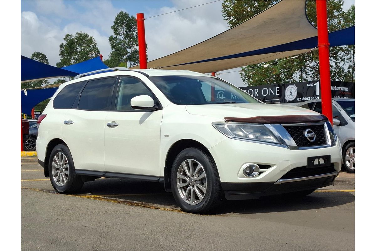 2016 Nissan Pathfinder ST R52