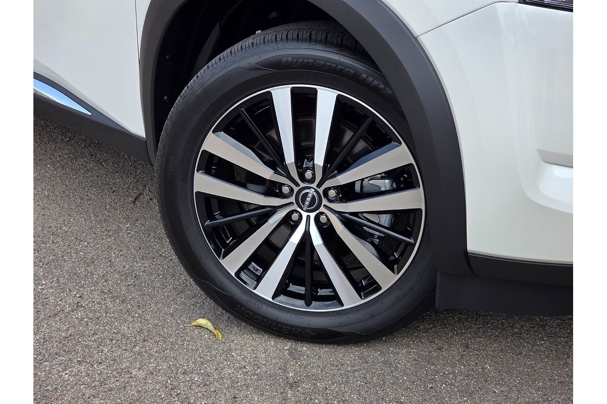 2024 Nissan Pathfinder Ti-L R53