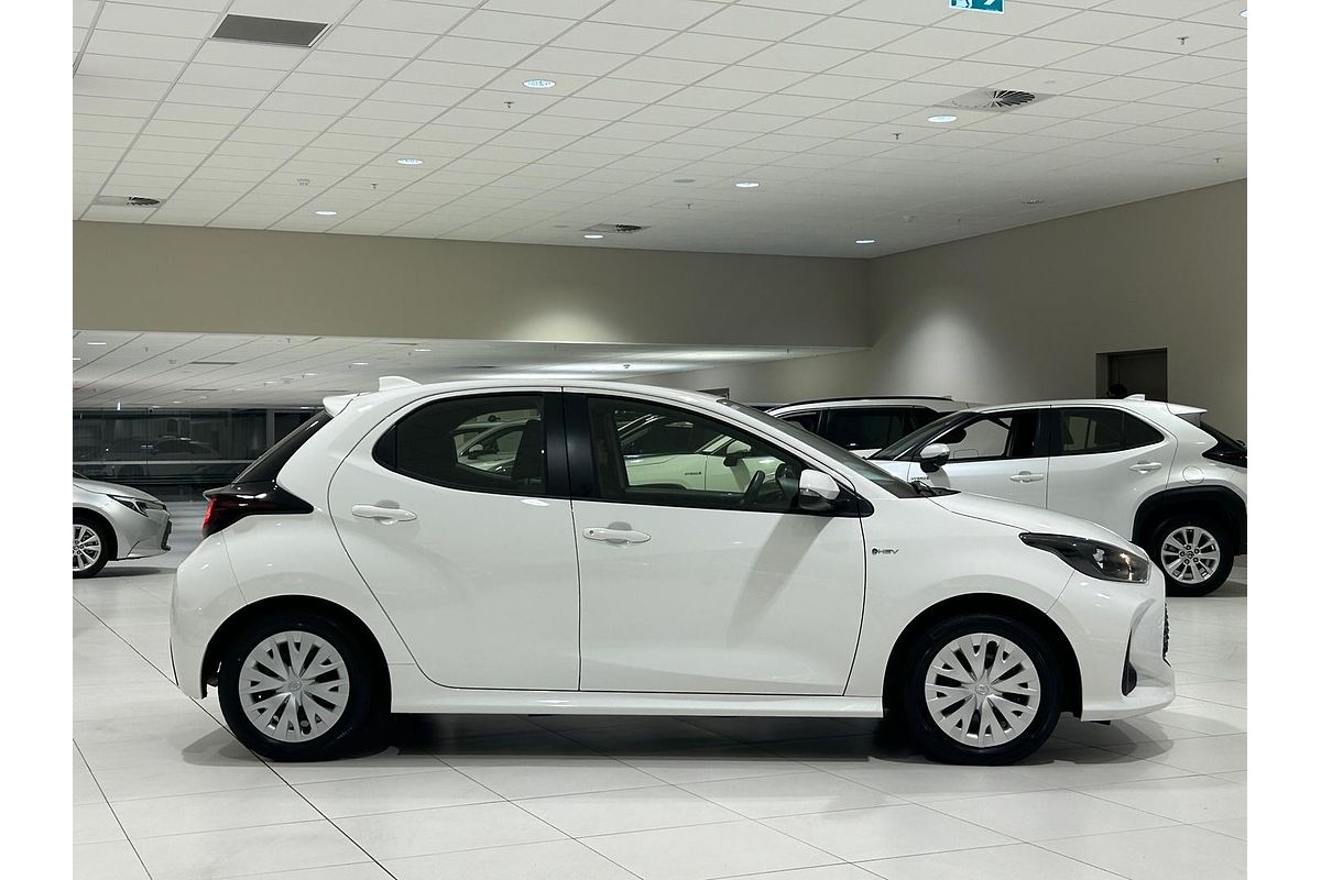 2024 Toyota Yaris Ascent Sport Hybrid MXPH10R