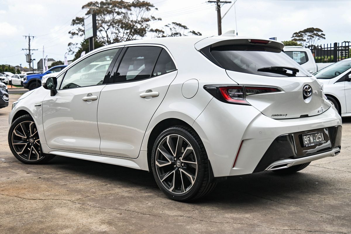 2020 Toyota Corolla ZR Hybrid ZWE211R