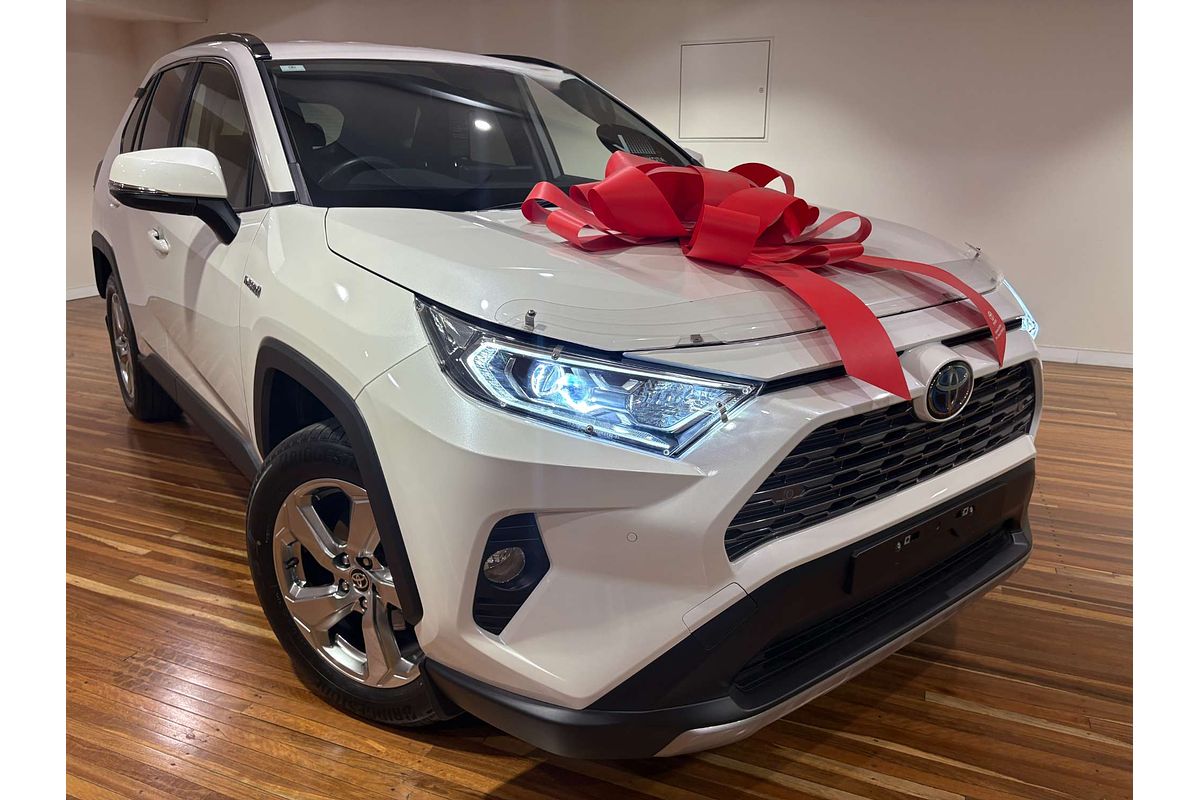 2020 Toyota RAV4 GXL AXAH52R