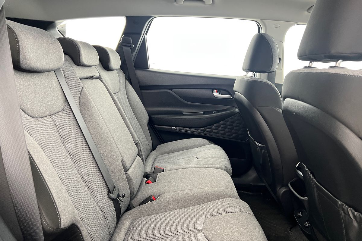 2022 Hyundai Santa Fe Active TM.V4