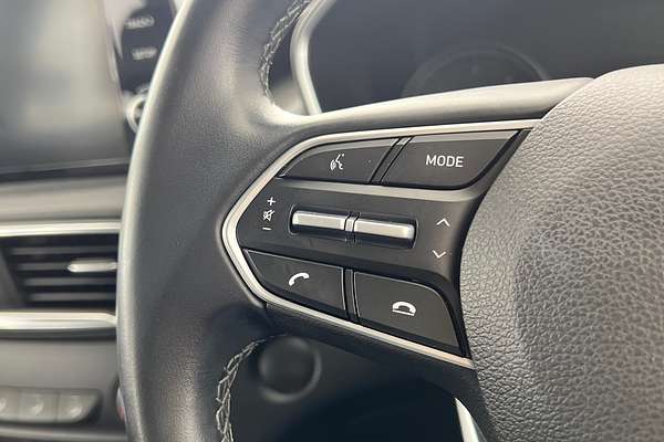 2022 Hyundai Santa Fe Active TM.V4 thumb-16