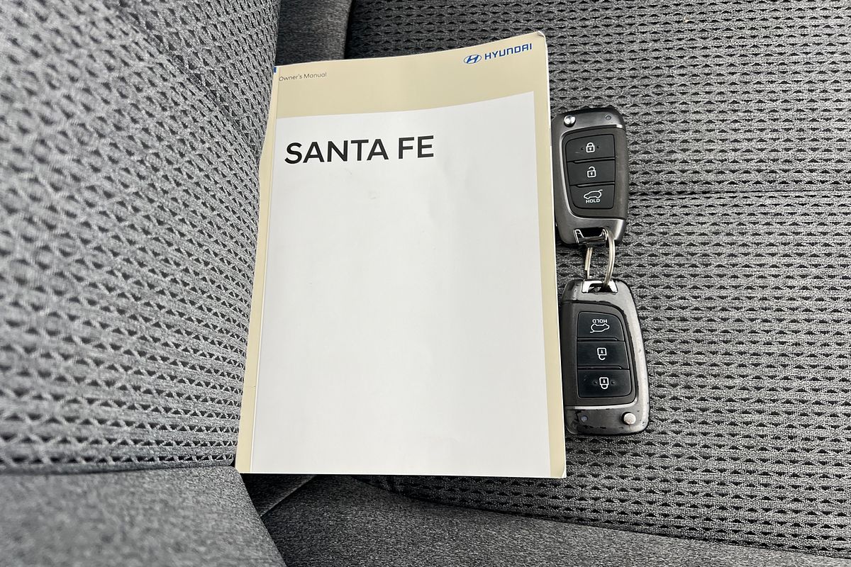 2022 Hyundai Santa Fe Active TM.V4