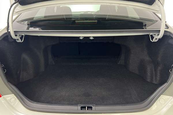 2013 Toyota Camry Atara SL ASV50R thumb-11