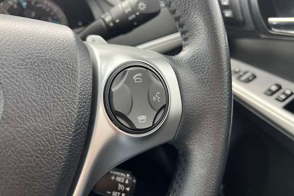 2013 Toyota Camry Atara SL ASV50R thumb-16