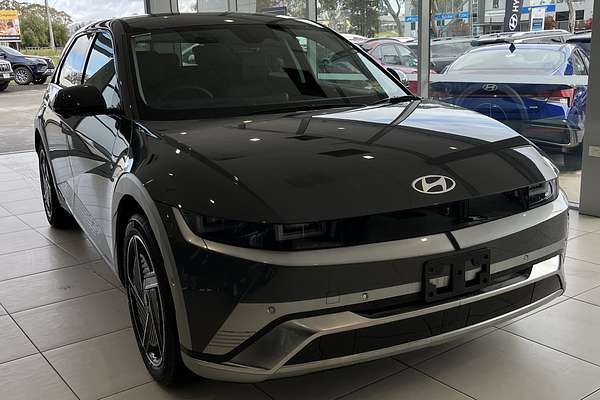 2025 Hyundai IONIQ 5 DYNAMIQ NE.V5