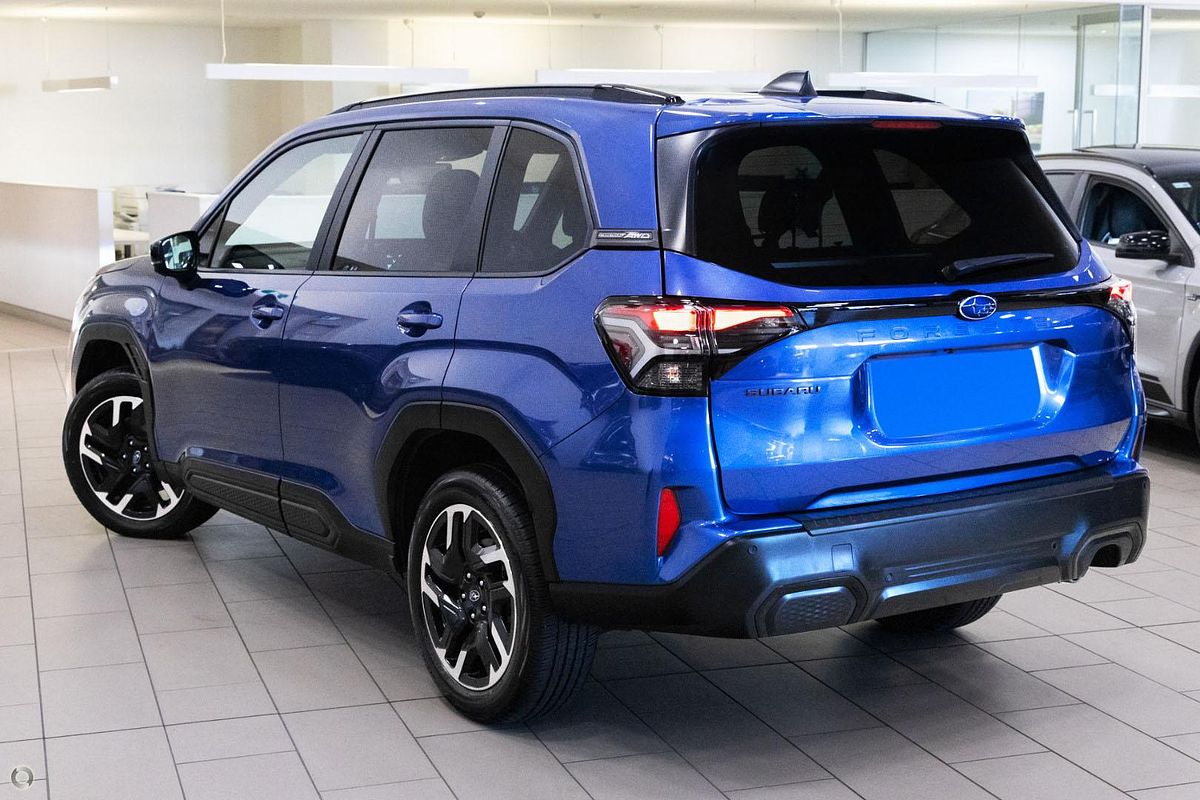 2025 Subaru Forester Touring S6