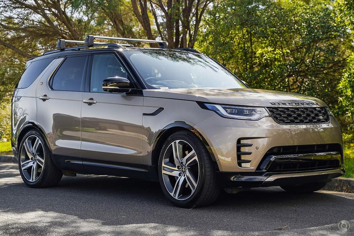 2023 Land Rover Discovery P360 Dynamic HSE Series 5