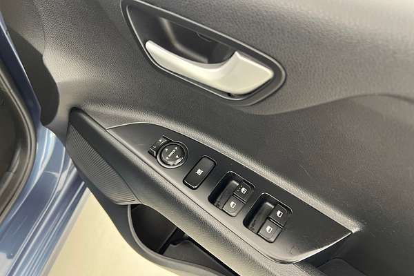 2019 Kia Rio S YB thumb-9