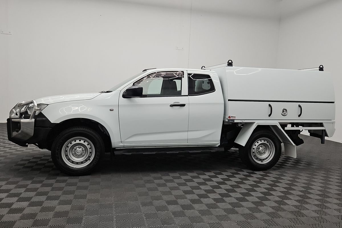 2021 Isuzu D-MAX SX  4X4