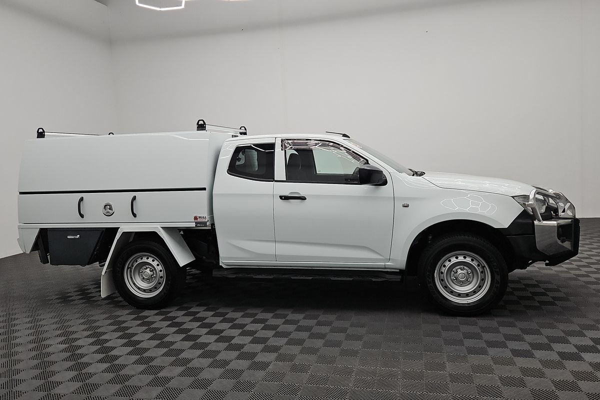 2021 Isuzu D-MAX SX  4X4