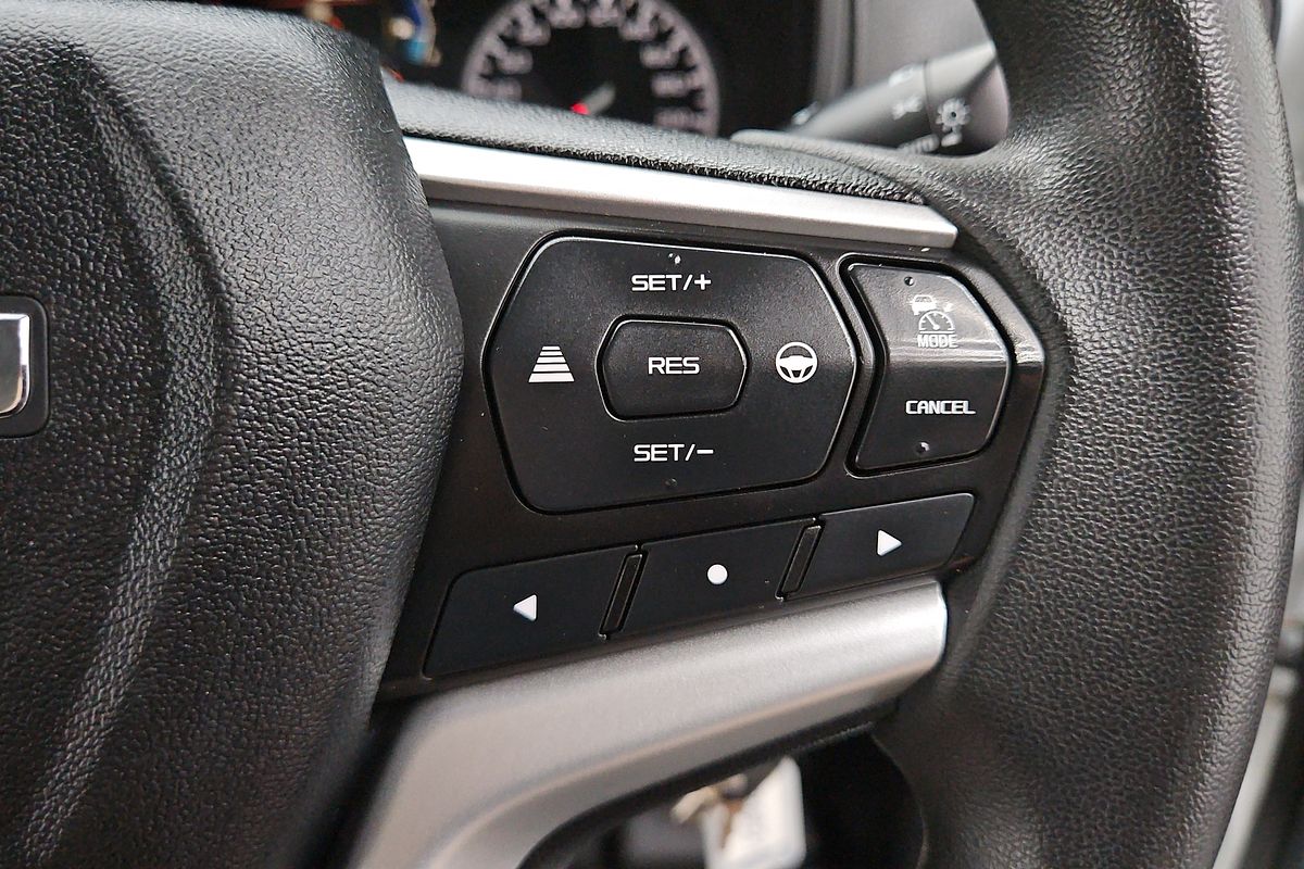 2021 Isuzu D-MAX SX  4X4