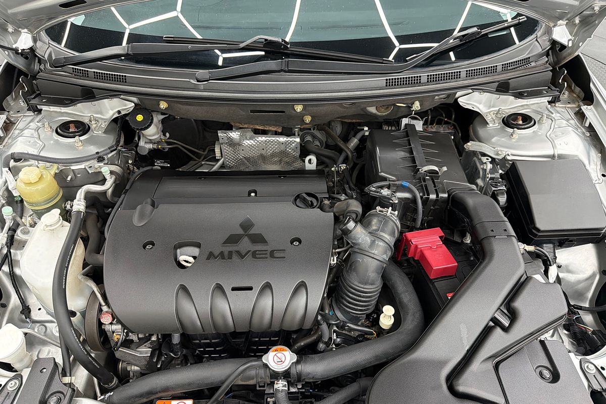 2017 Mitsubishi Lancer ES Sport CF