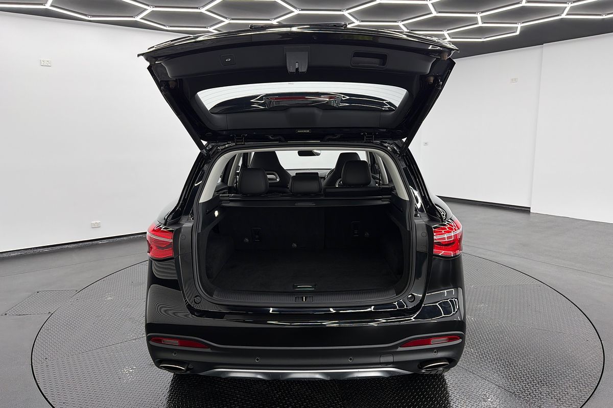 2021 MG HS Essence SAS23