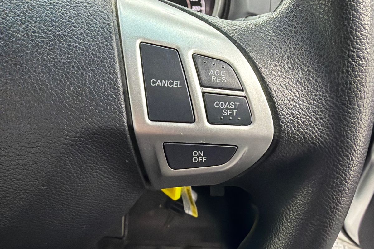 2017 Mitsubishi Lancer ES Sport CF