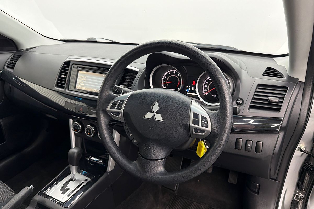 2017 Mitsubishi Lancer ES Sport CF