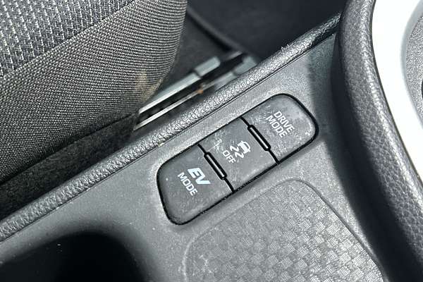 2021 Toyota Yaris Cross GX MXPJ10R thumb-16