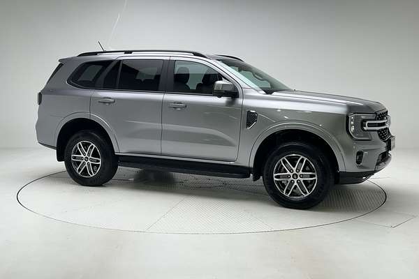 2025 Ford Everest Trend 2.0L thumb-3