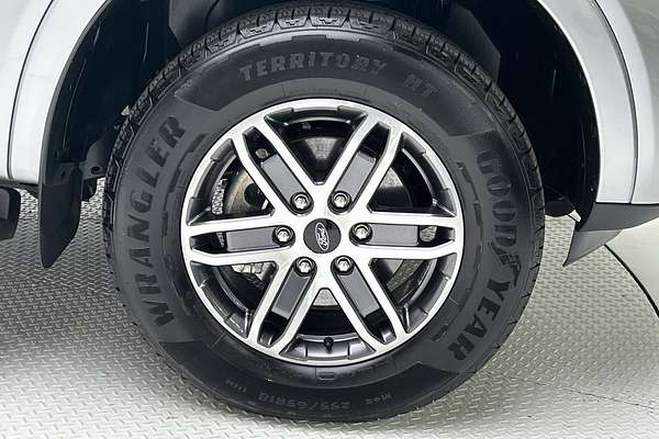 2025 Ford Everest Trend 2.0L thumb-9