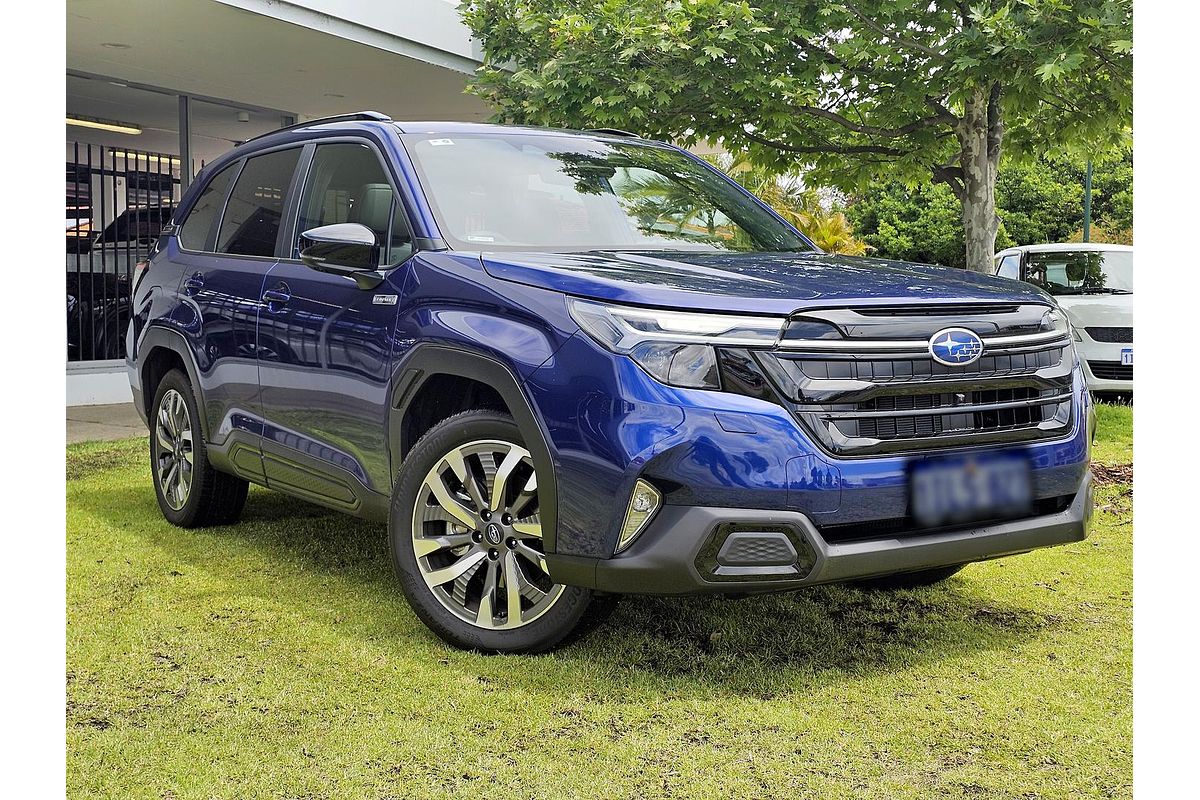 2025 Subaru Forester Hybrid Touring S6