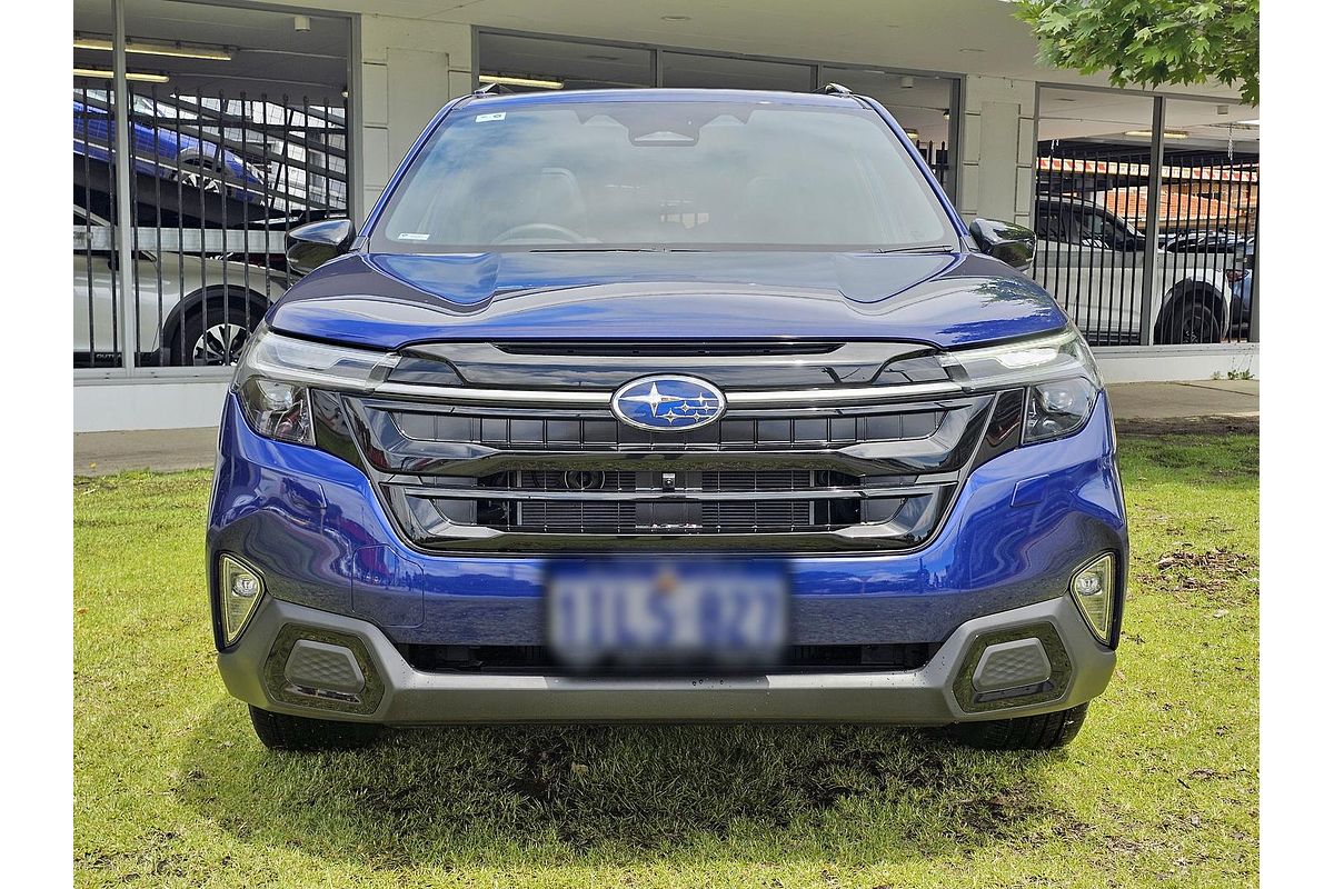 2025 Subaru Forester Hybrid Touring S6