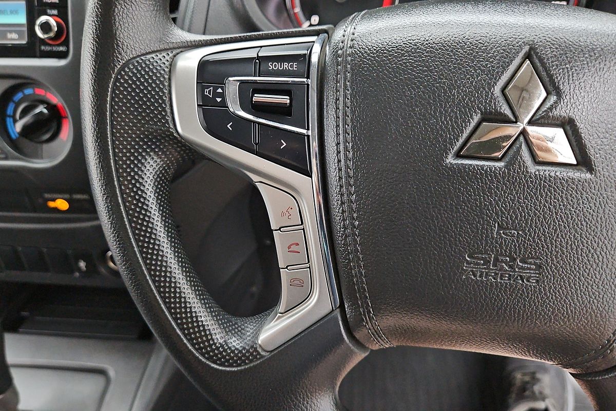 2022 Mitsubishi Triton GLX MR 4X4