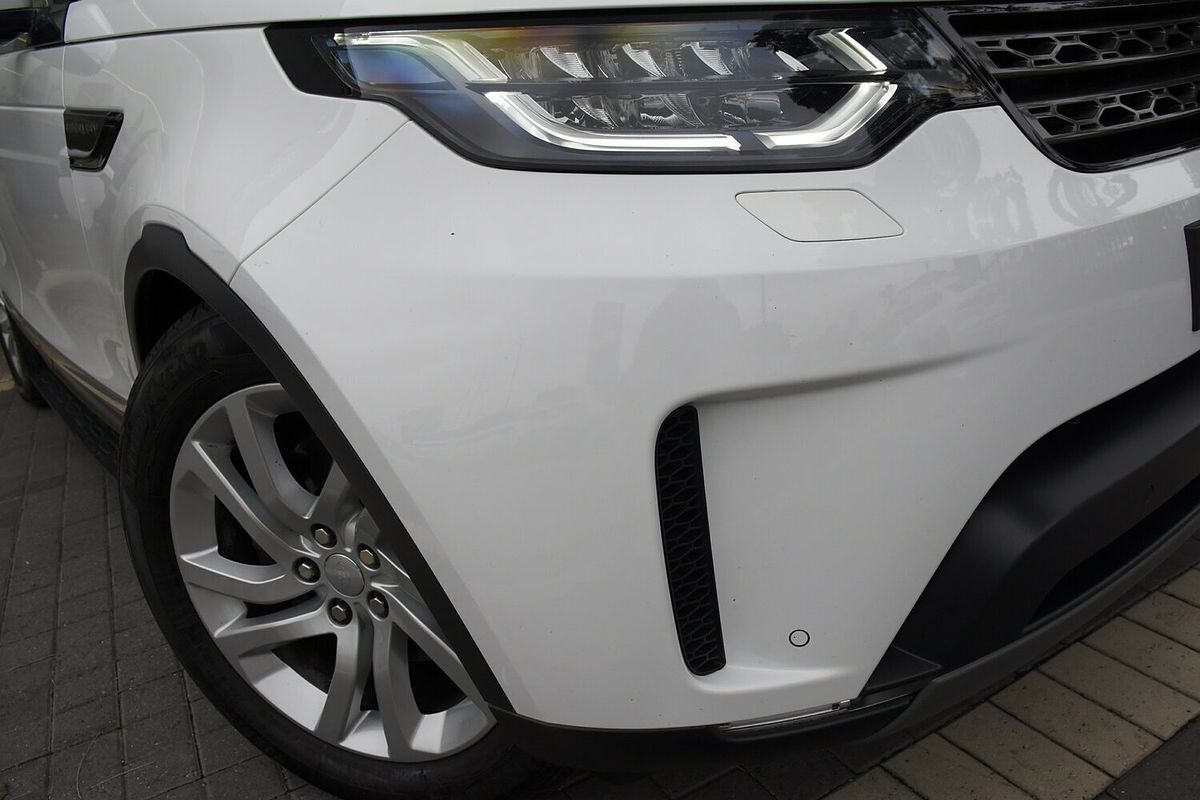 2017 Land Rover Discovery SD4 SE Series 5