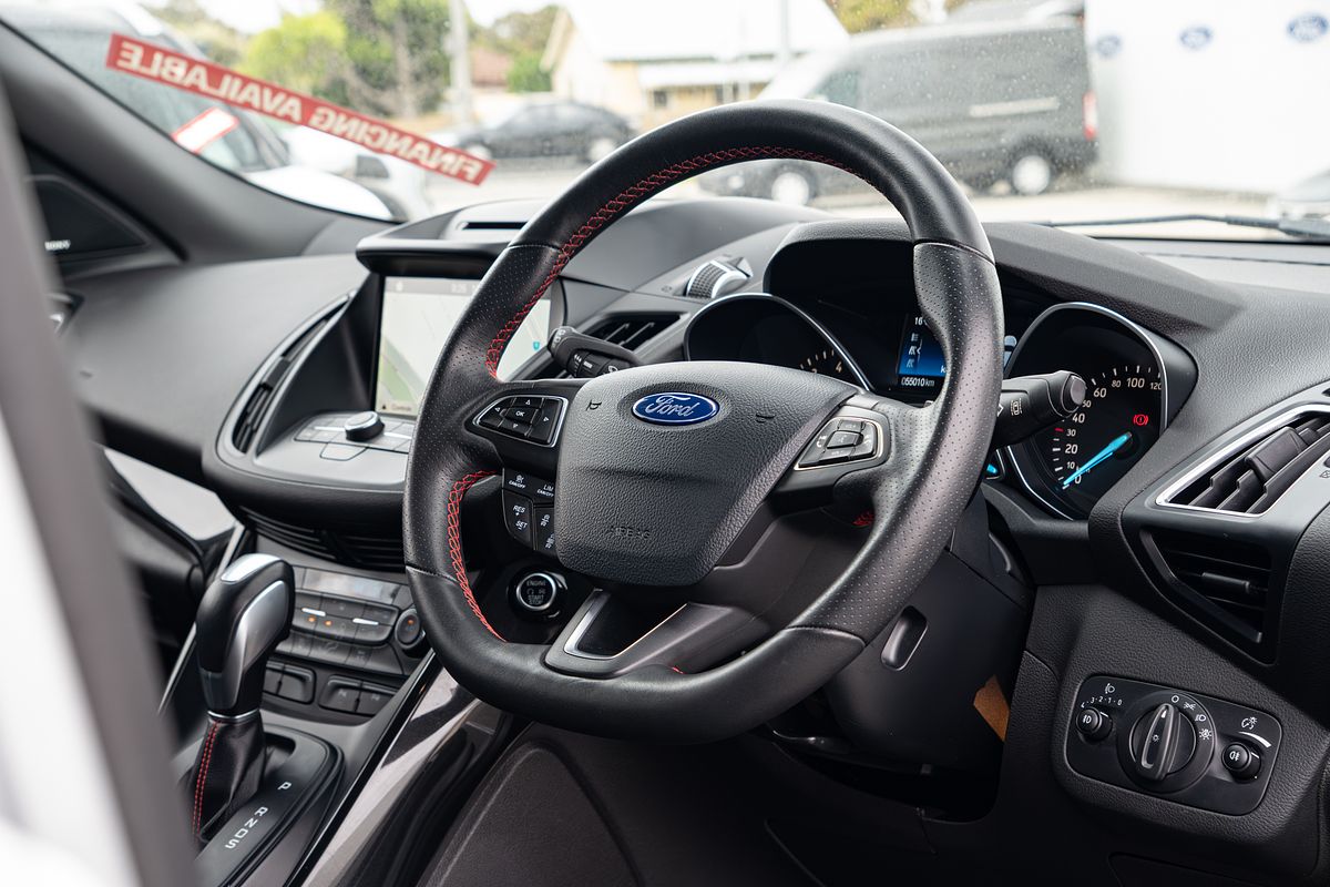 2019 Ford Escape ST-Line ZG