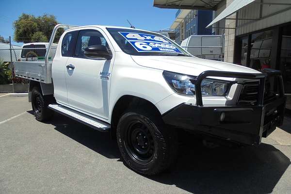 2020 Toyota Hilux SR GUN126R 4X4