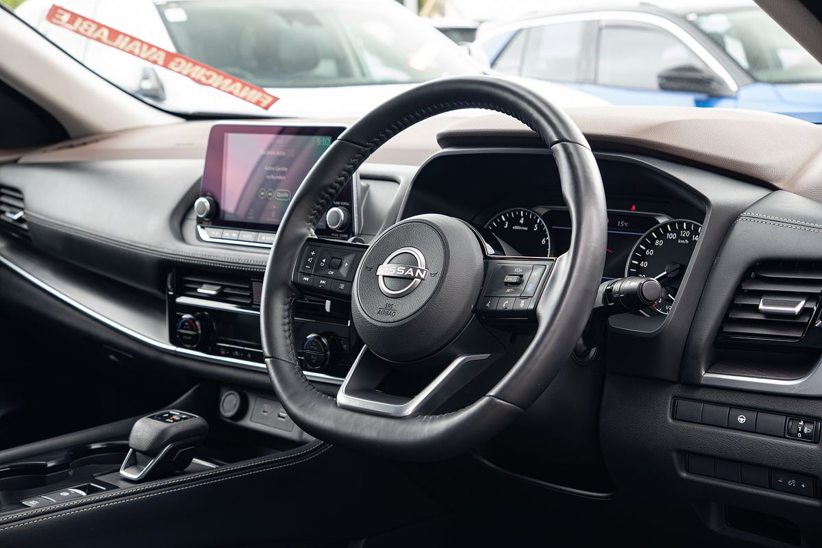 2024 Nissan X-TRAIL ST-L T33