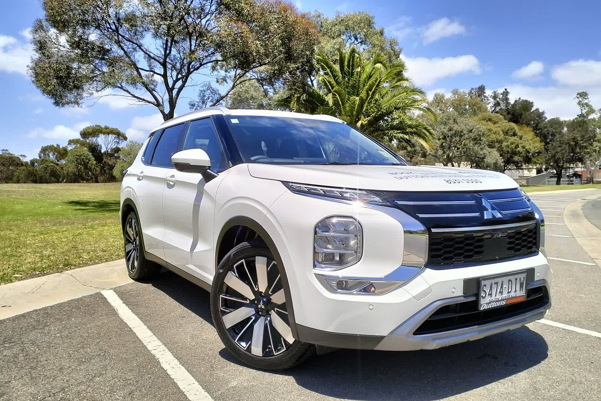 2025 Mitsubishi Outlander Aspire ZM