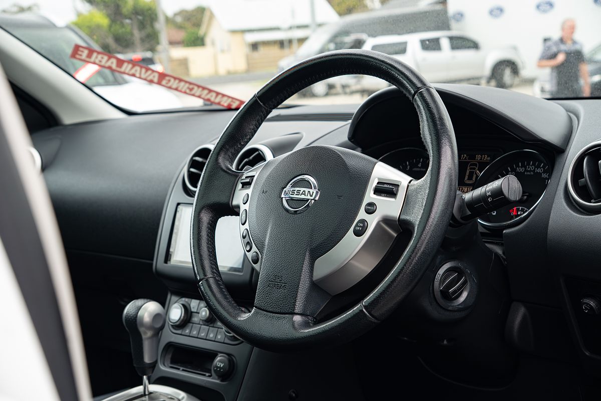 2012 Nissan Dualis Ti J10 Series 3