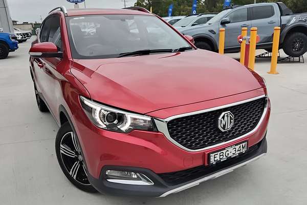 2018 MG ZS Essence AZS1