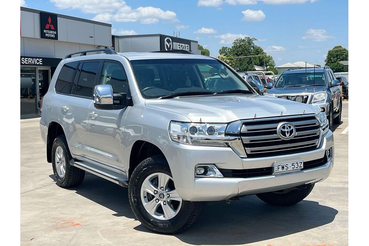 2017 Toyota Landcruiser GXL VDJ200R