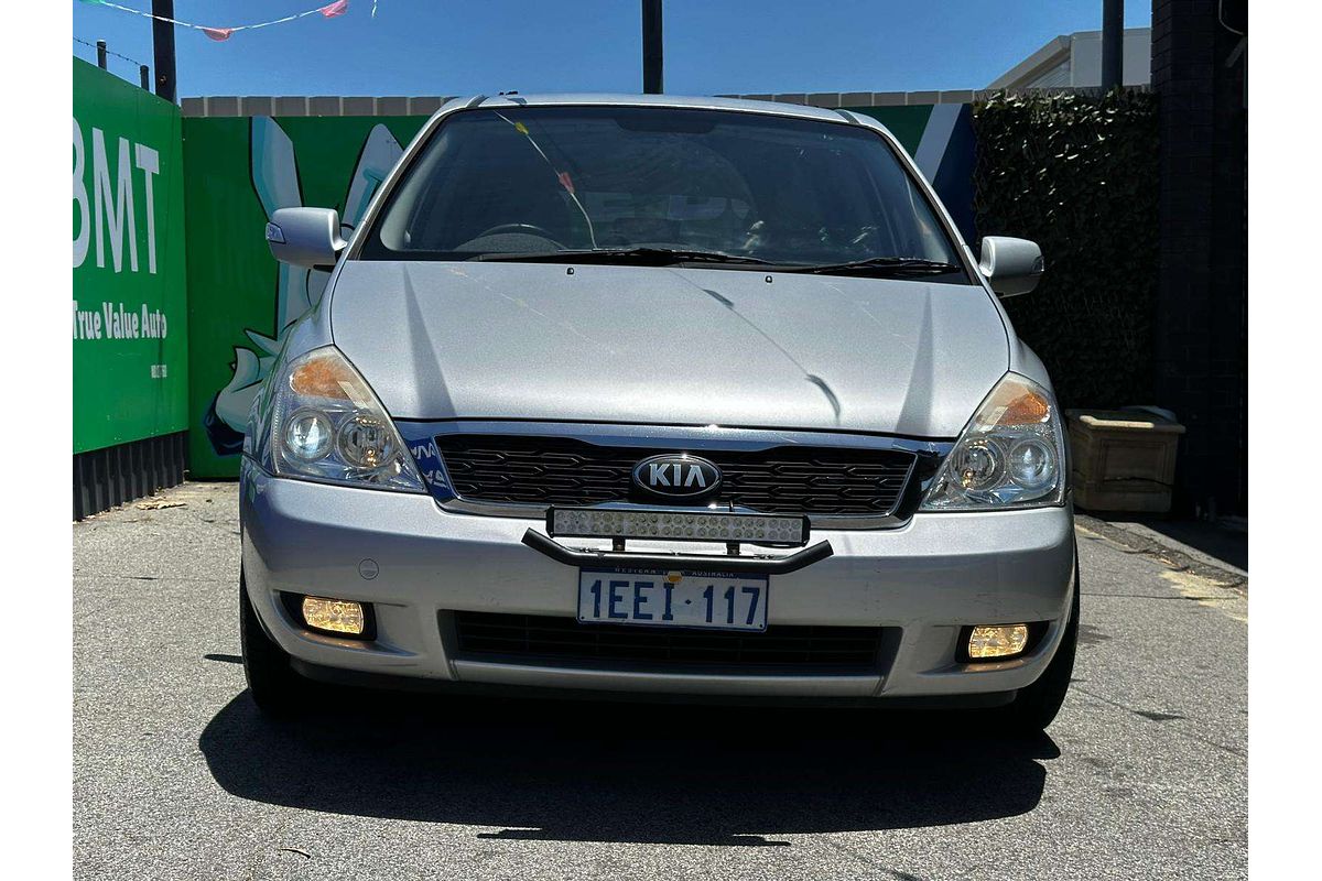 2012 Kia Grand Carnival Platinum VQ