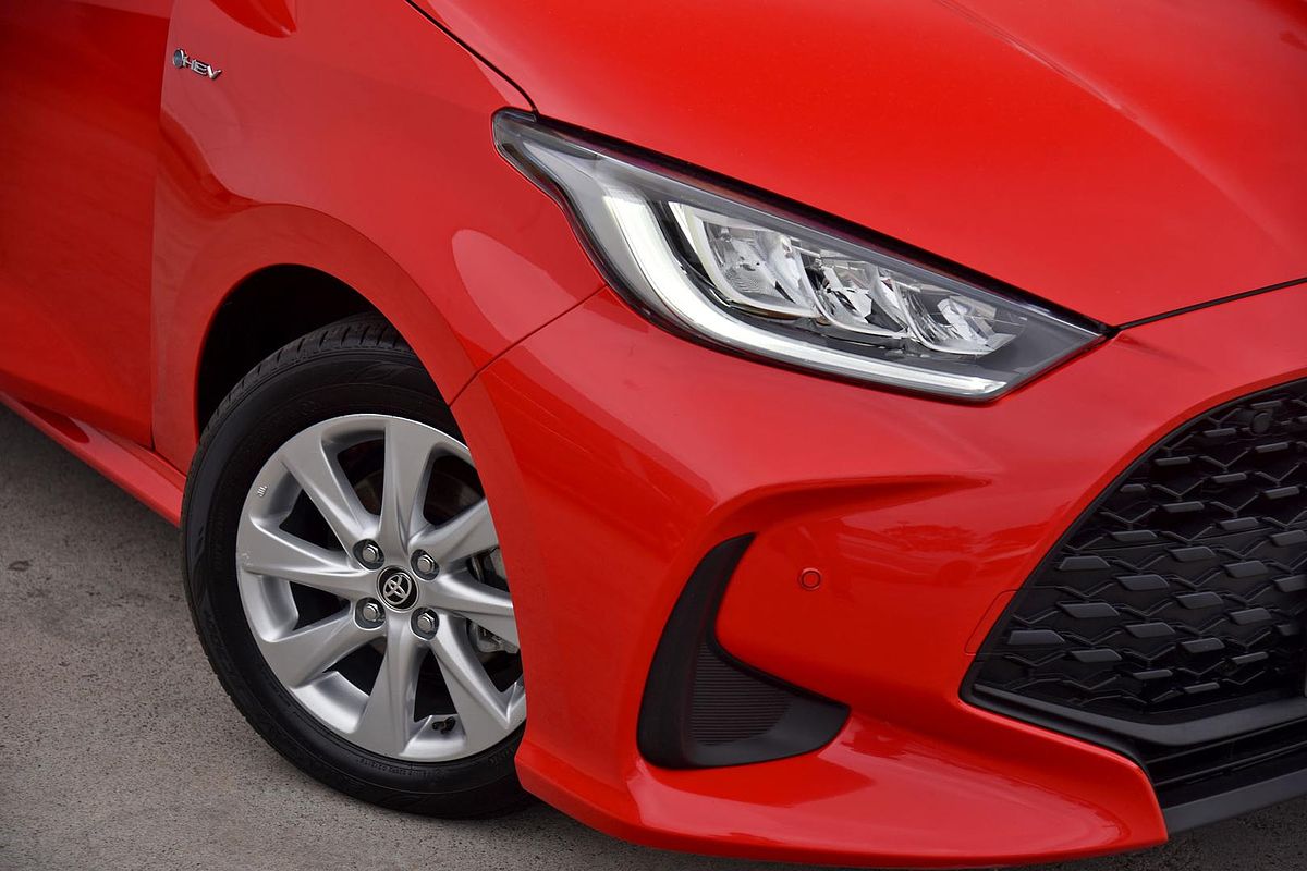 2024 Toyota Yaris SX Hybrid MXPH10R