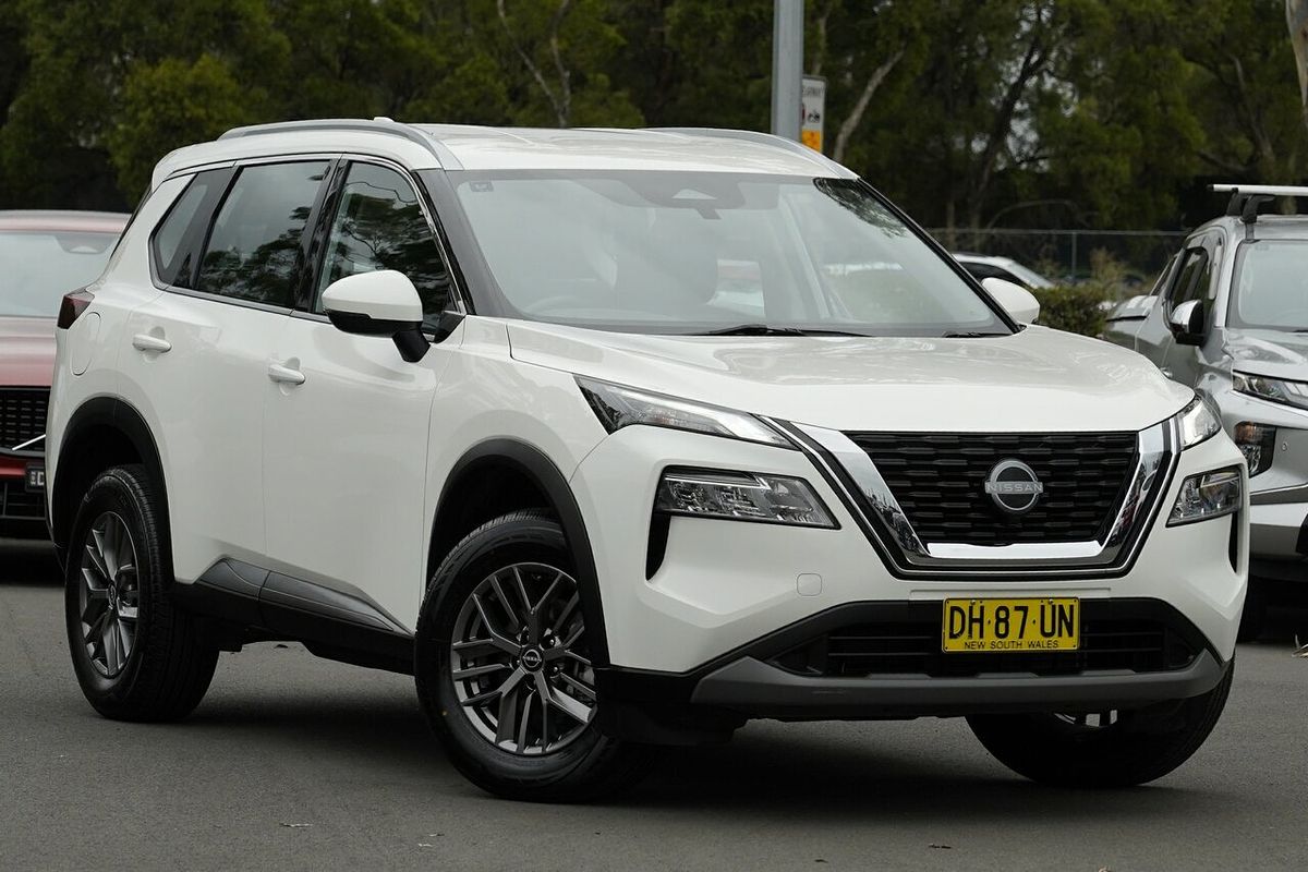 2023 Nissan X-TRAIL ST T33