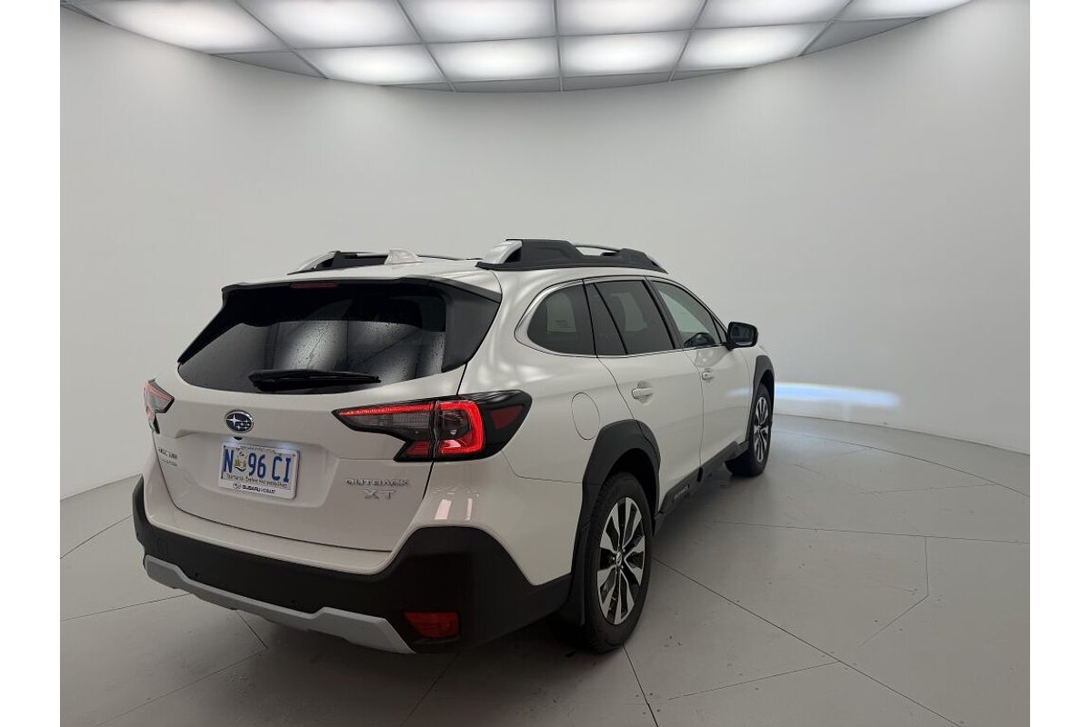 MY25 Subaru Outback Touring XT