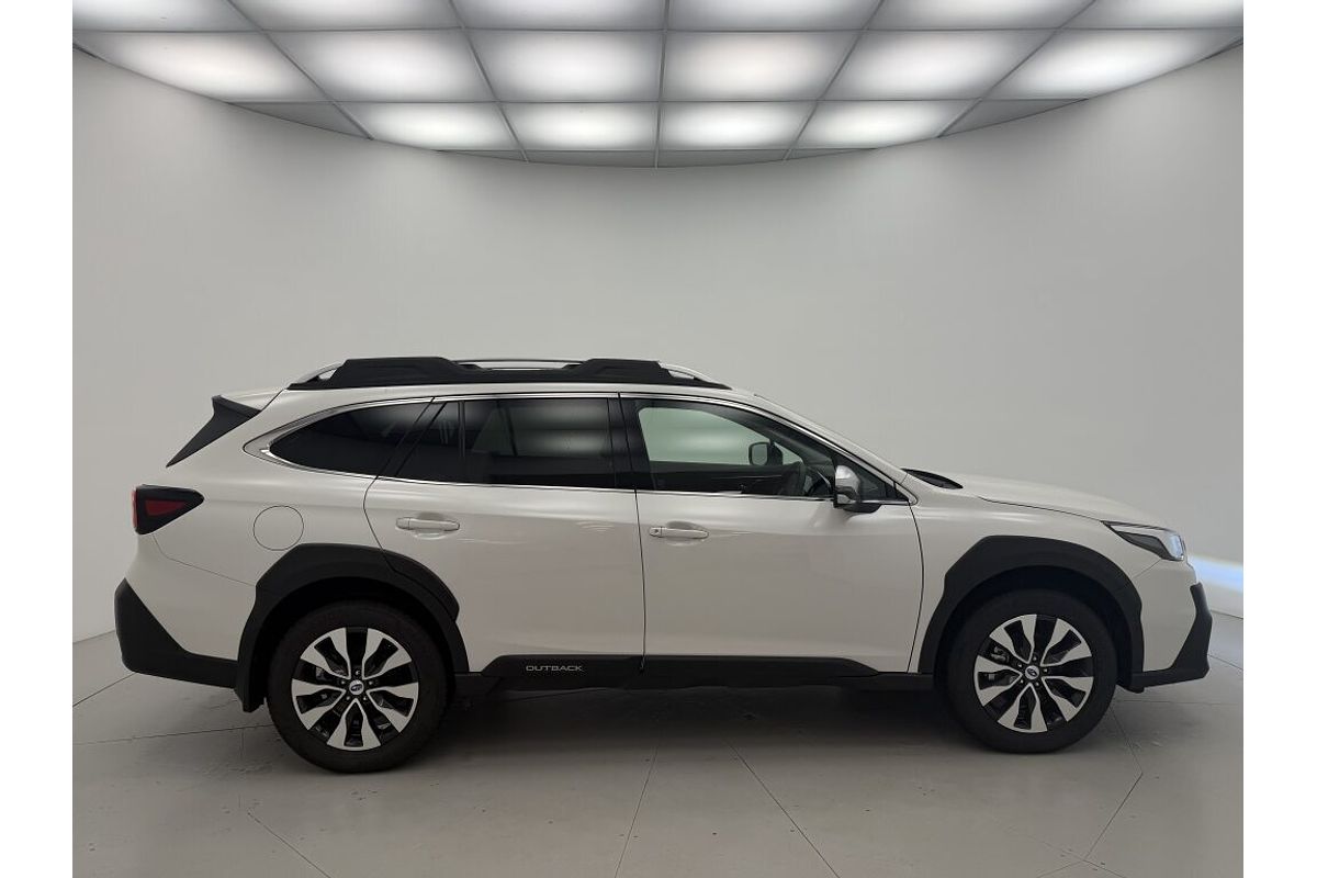 MY25 Subaru Outback Touring XT