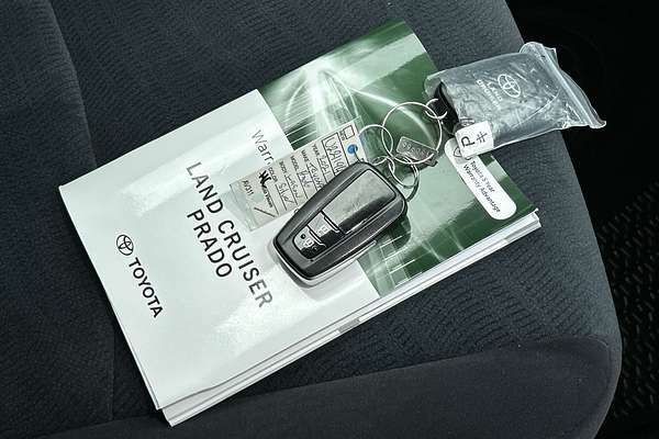 2021 Toyota Landcruiser Prado GX GDJ150R thumb-22