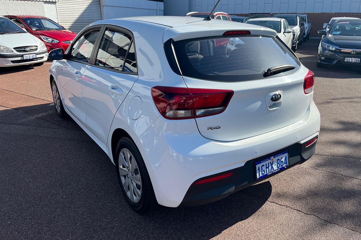 2017 Kia Rio S YB