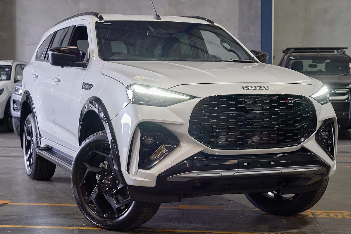 2025 Isuzu MU-X X-TERRAIN
