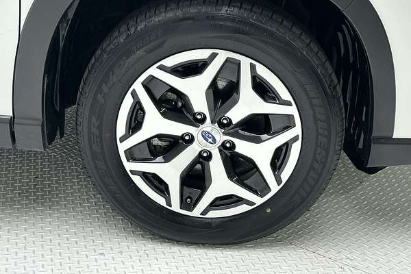 2024 Subaru Forester 2.5i S5 thumb-9