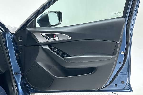 2018 Mazda 3 SP25 BN Series thumb-18