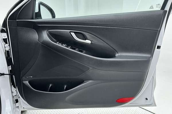 2023 Hyundai i30 Elite PD.V4 thumb-18