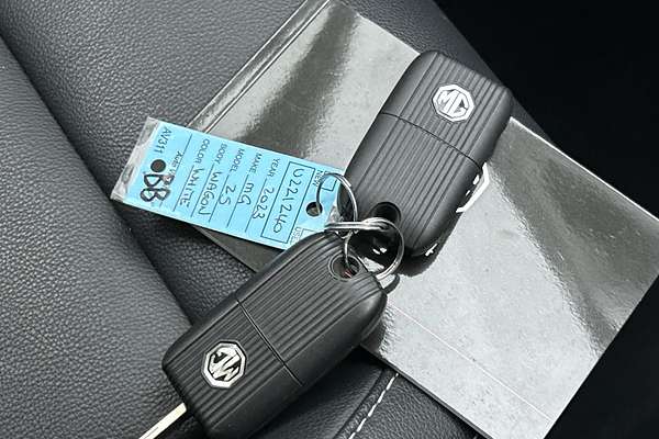 2023 MG ZS Excite AZS1 thumb-22