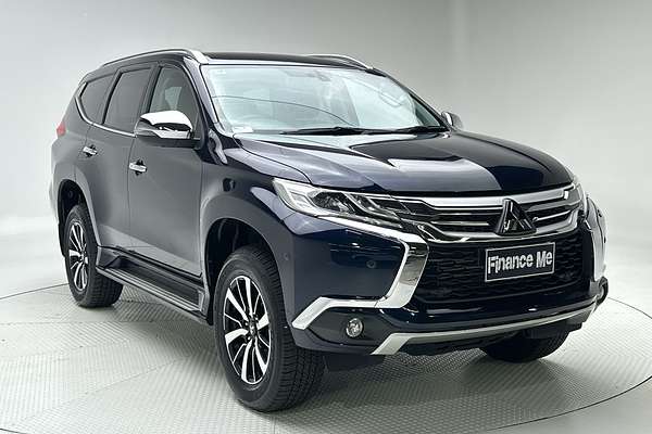 2019 Mitsubishi Pajero Sport Exceed QE thumb-0